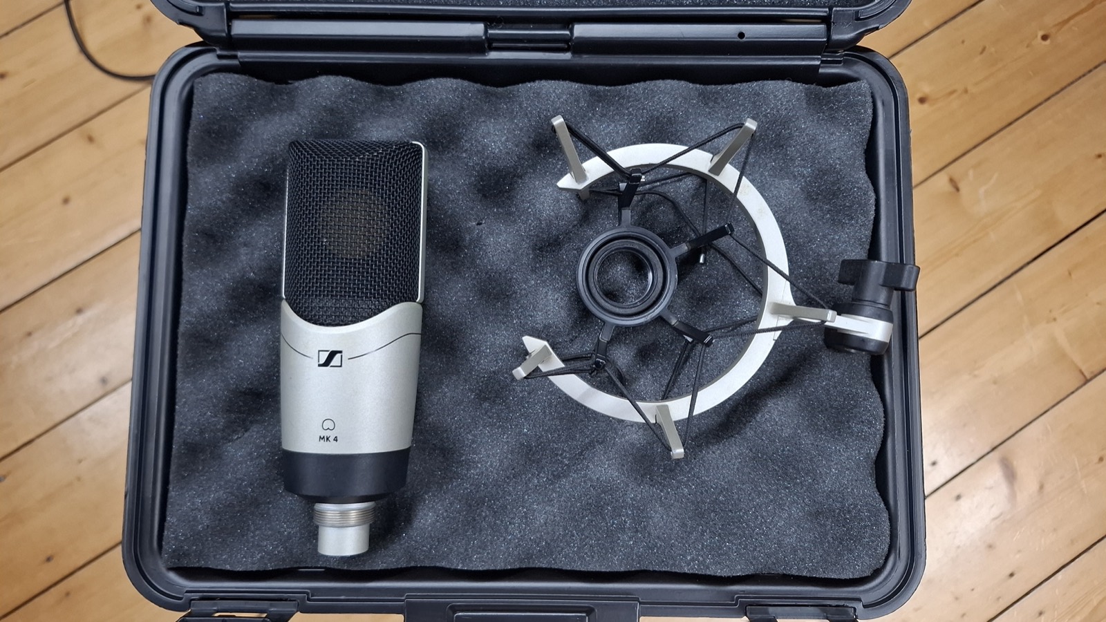 Sennheiser MK4