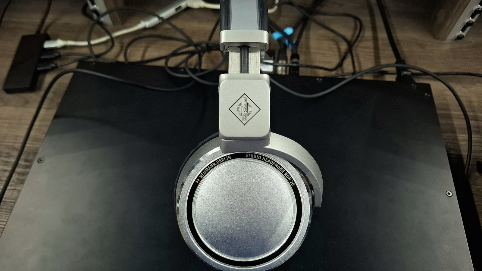 Neumann NDH 20